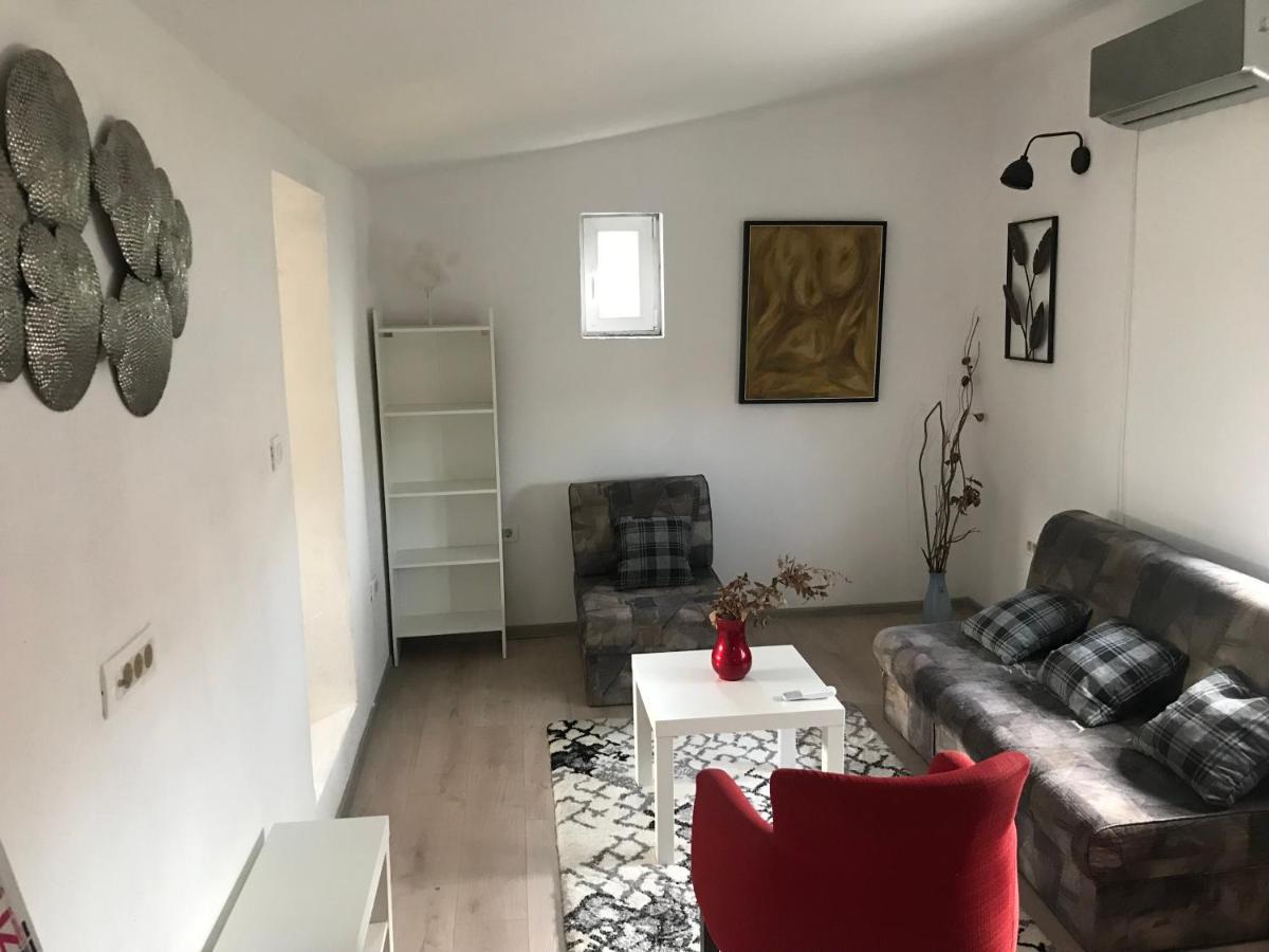 פודגוריצה Apartment Old Town מראה חיצוני תמונה